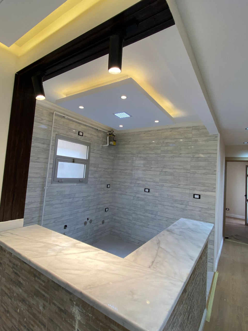 شقة للبيع غير مفروشة-8