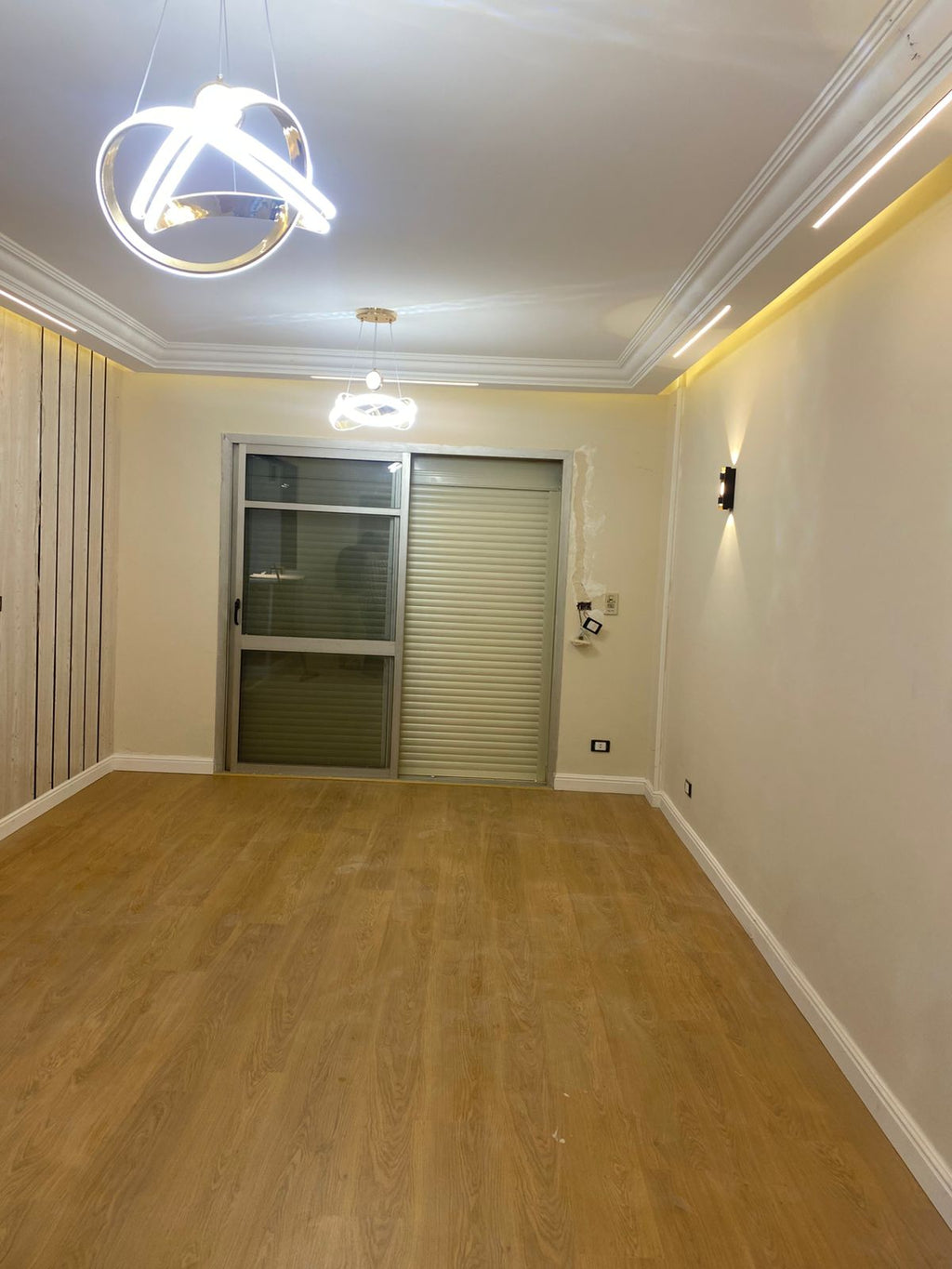 شقة للبيع غير مفروشة-8