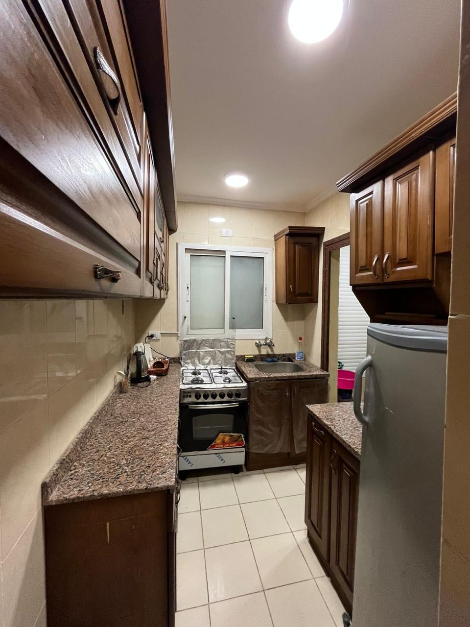 شقة للإيجار مفروشة-8